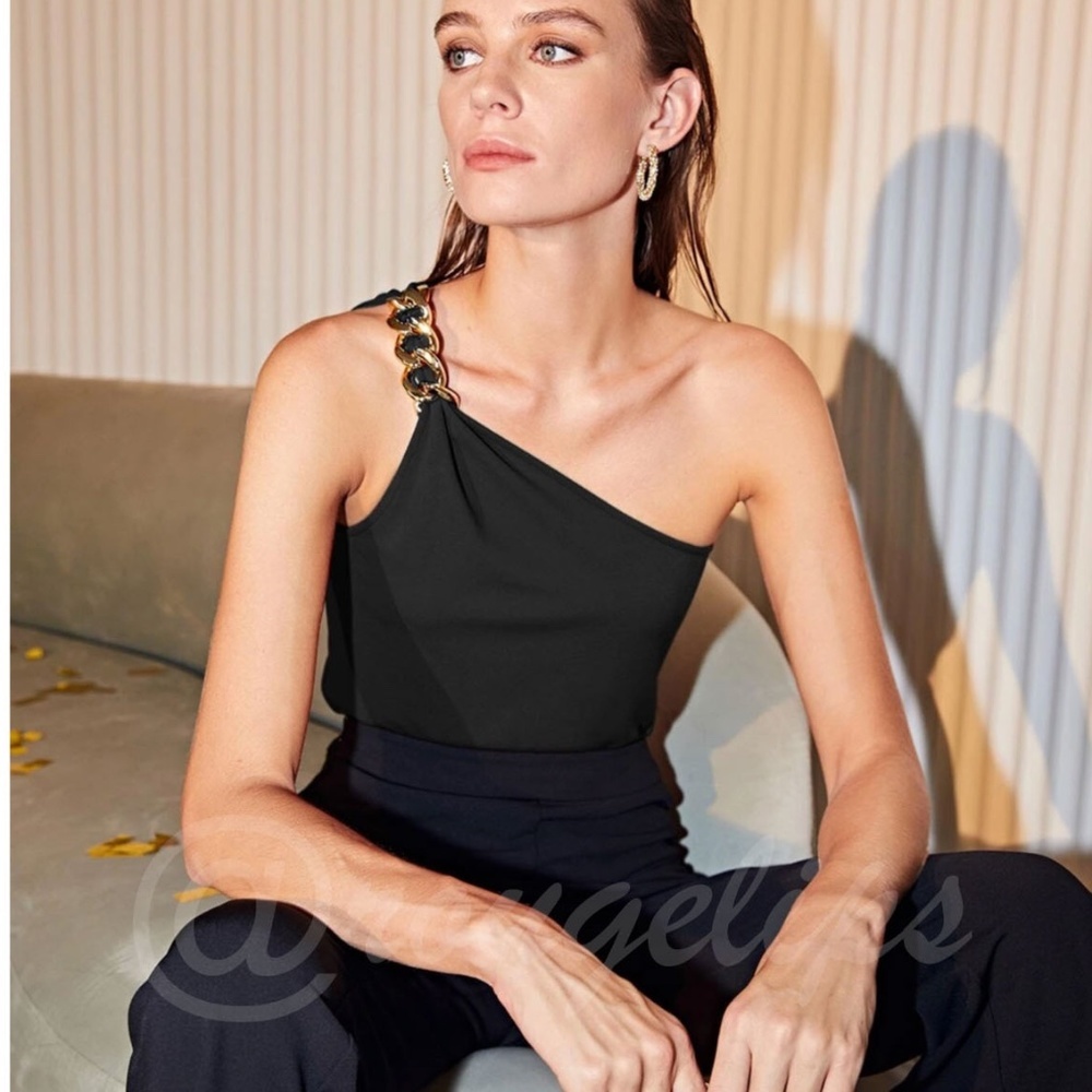 Black One Shoulder Top Chain Detail Strap
